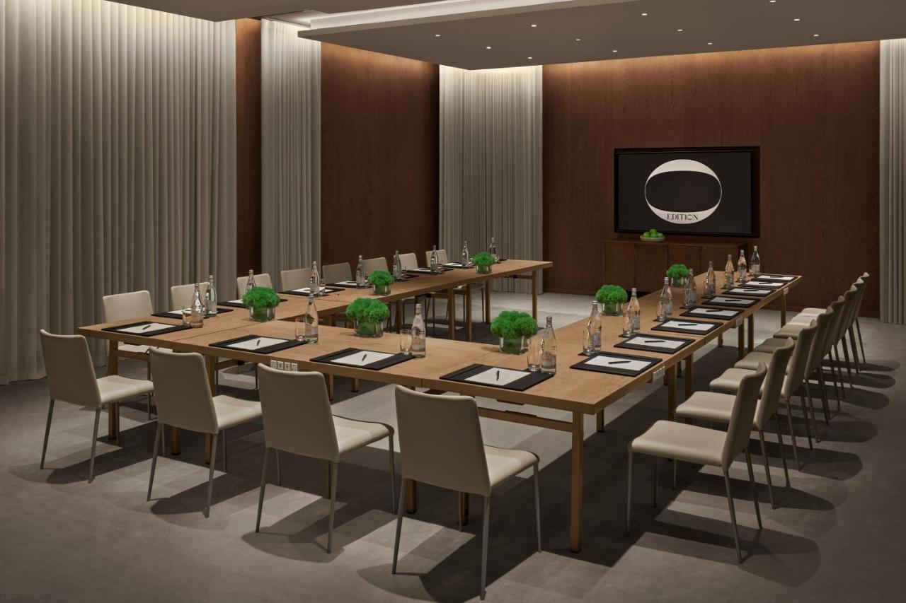 The Dubai Edition Dış mekan fotoğraf Meeting room