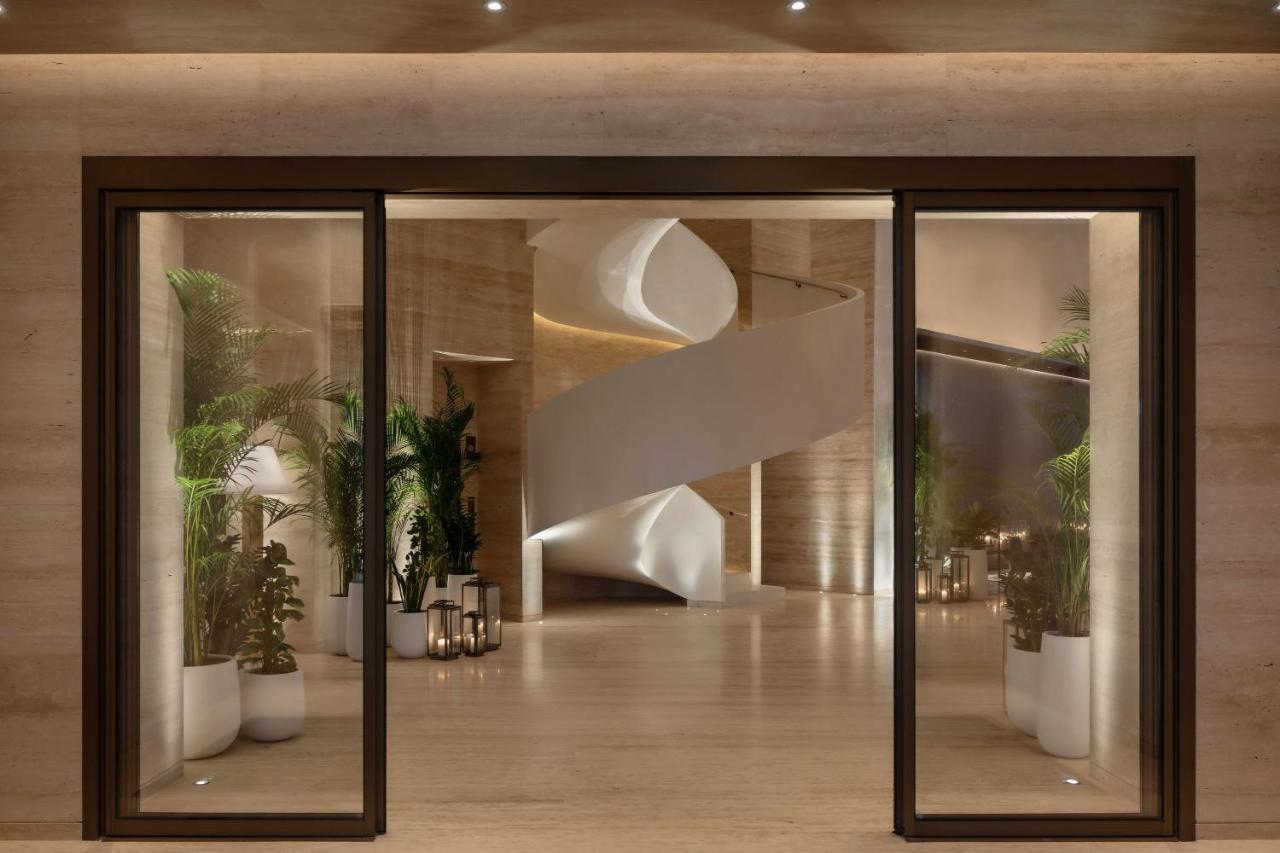 The Dubai Edition Dış mekan fotoğraf The lobby of the hotel