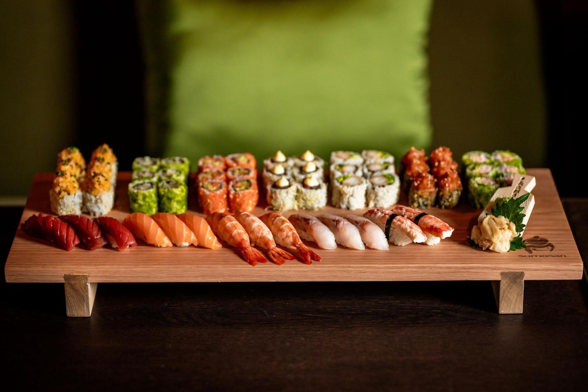 The Dubai Edition Dış mekan fotoğraf Sushi