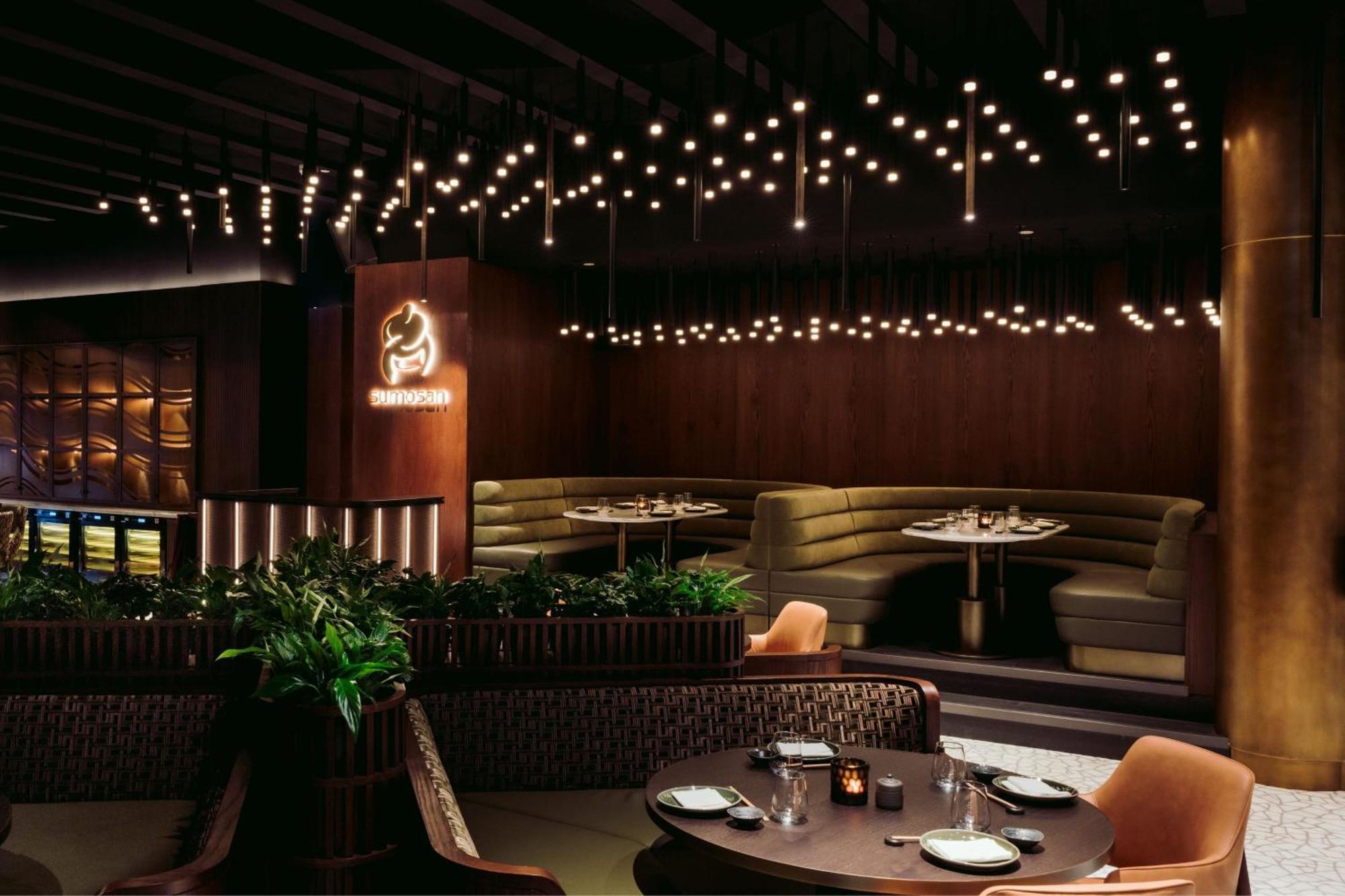 The Dubai Edition Dış mekan fotoğraf The interior of the restaurant